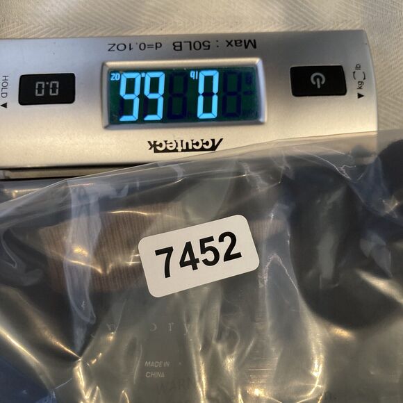 Theory 100% Cashmere Black Bodice Camel Sleeves V-Neck Sweater Size P /TP Soft - Picture 8 of 11